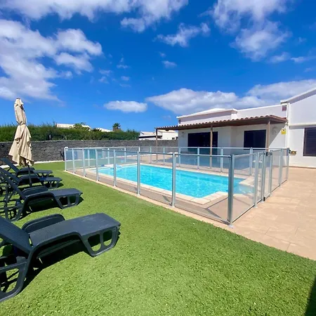 Abuelo Paco - Private Heated Pool * Playa Blanca