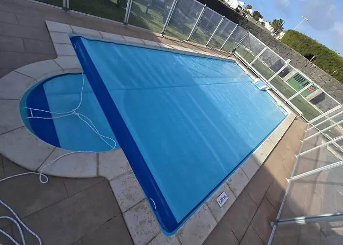 Abuelo Paco - Private Heated Pool Villa Playa Blanca (Lanzarote)